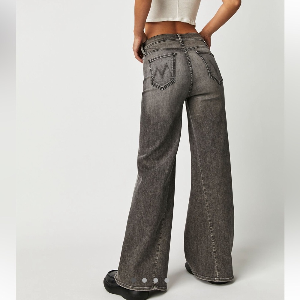 MOTHER Enchanter Sneak wide leg jeans